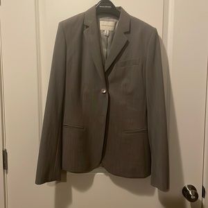 Banana Republic 8 tall suit jacket, Brownish Grey, all buttons in tacked.